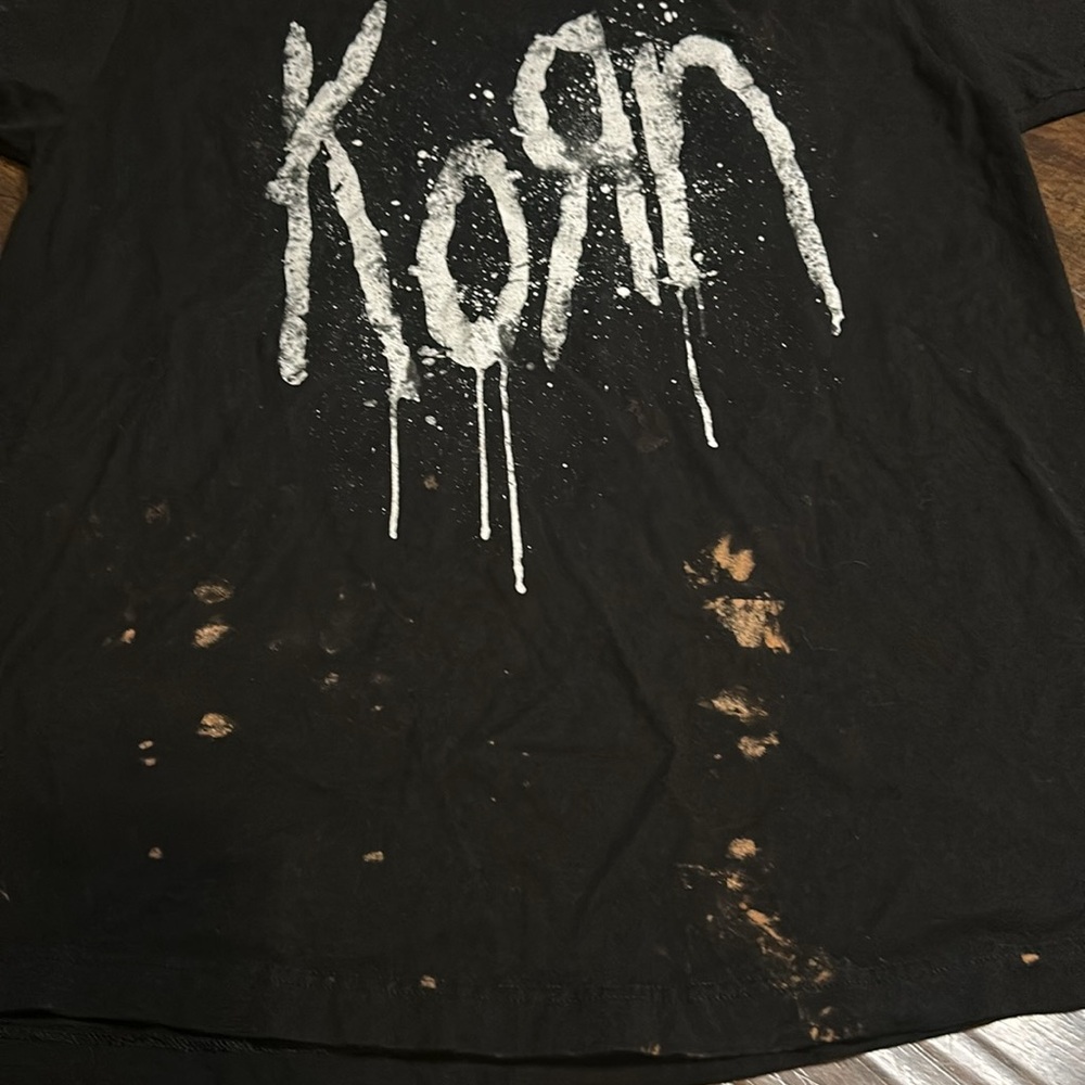 SOLD Vintage KORN Band T fits M/L - Picture 2 of 3